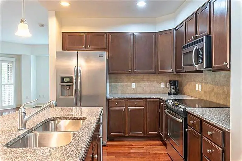 200 River Vista Drive Unit 237, Atlanta, Georgia 30339, 2 Bedrooms Bedrooms, ,2 BathroomsBathrooms,Residential,Sold,200 River Vista Drive Unit 237,7252490