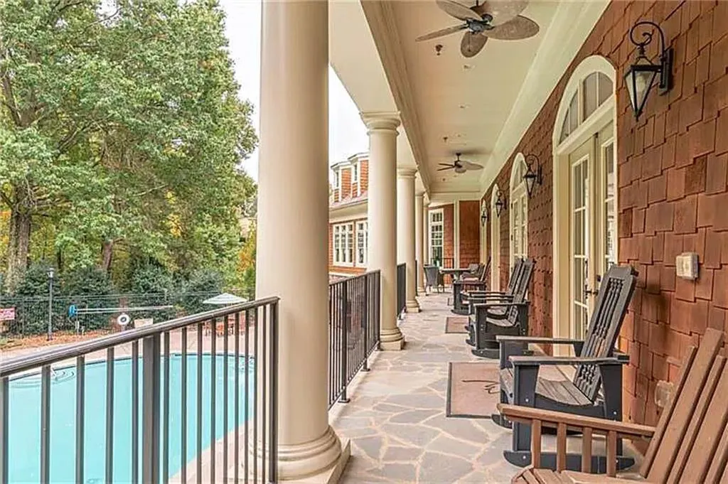 200 River Vista Drive Unit 237, Atlanta, Georgia 30339, 2 Bedrooms Bedrooms, ,2 BathroomsBathrooms,Residential,Sold,200 River Vista Drive Unit 237,7252490