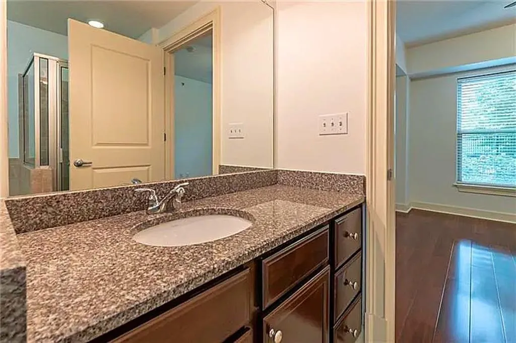 200 River Vista Drive Unit 237, Atlanta, Georgia 30339, 2 Bedrooms Bedrooms, ,2 BathroomsBathrooms,Residential,Sold,200 River Vista Drive Unit 237,7252490