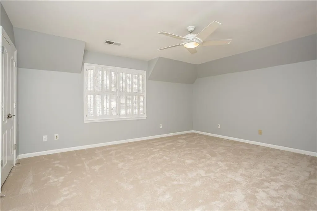 255 Woodchase Close Ne, Sandy Springs, Georgia 30319, 5 Bedrooms Bedrooms, ,5 BathroomsBathrooms,Residential,Sold,255 Woodchase Close Ne,6009054