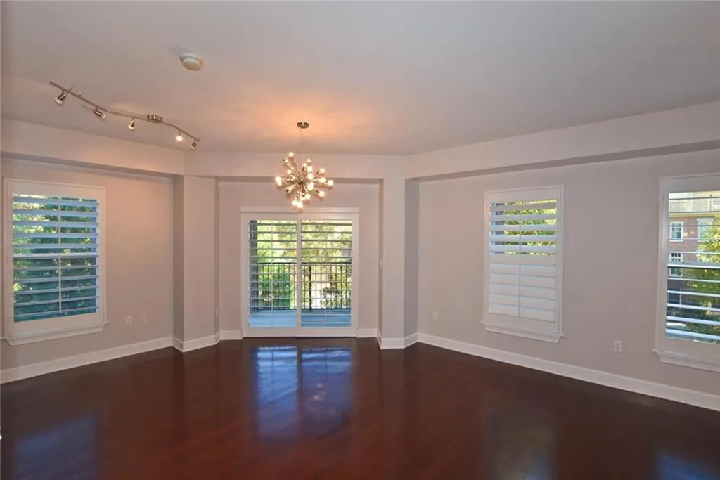 200 River Vista Drive Unit 403, Atlanta, Georgia 30339, 2 Bedrooms Bedrooms, ,2 BathroomsBathrooms,Residential,Sold,200 River Vista Drive Unit 403,6099826