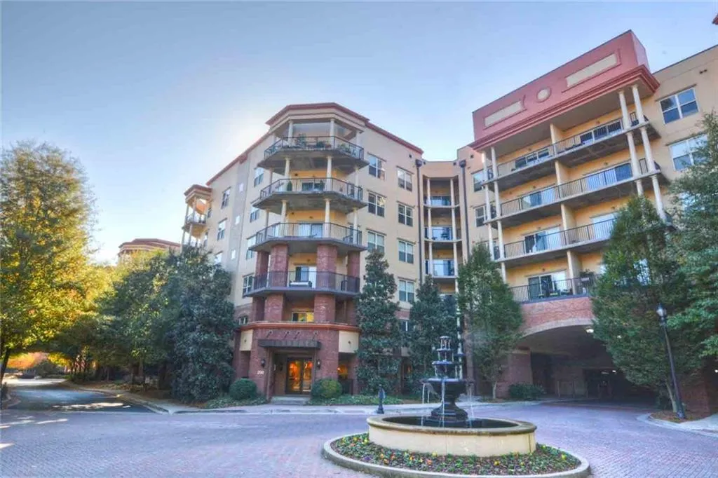 200 River Vista Drive Unit 403, Atlanta, Georgia 30339, 2 Bedrooms Bedrooms, ,2 BathroomsBathrooms,Residential,Sold,200 River Vista Drive Unit 403,6099826