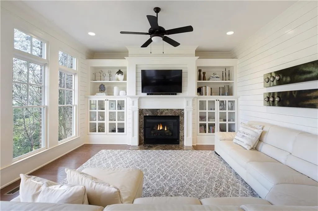 30 High Top Circle, Sandy Springs, Georgia 30328, 5 Bedrooms Bedrooms, ,4 BathroomsBathrooms,Residential,Sold,30 High Top Circle,6818066
