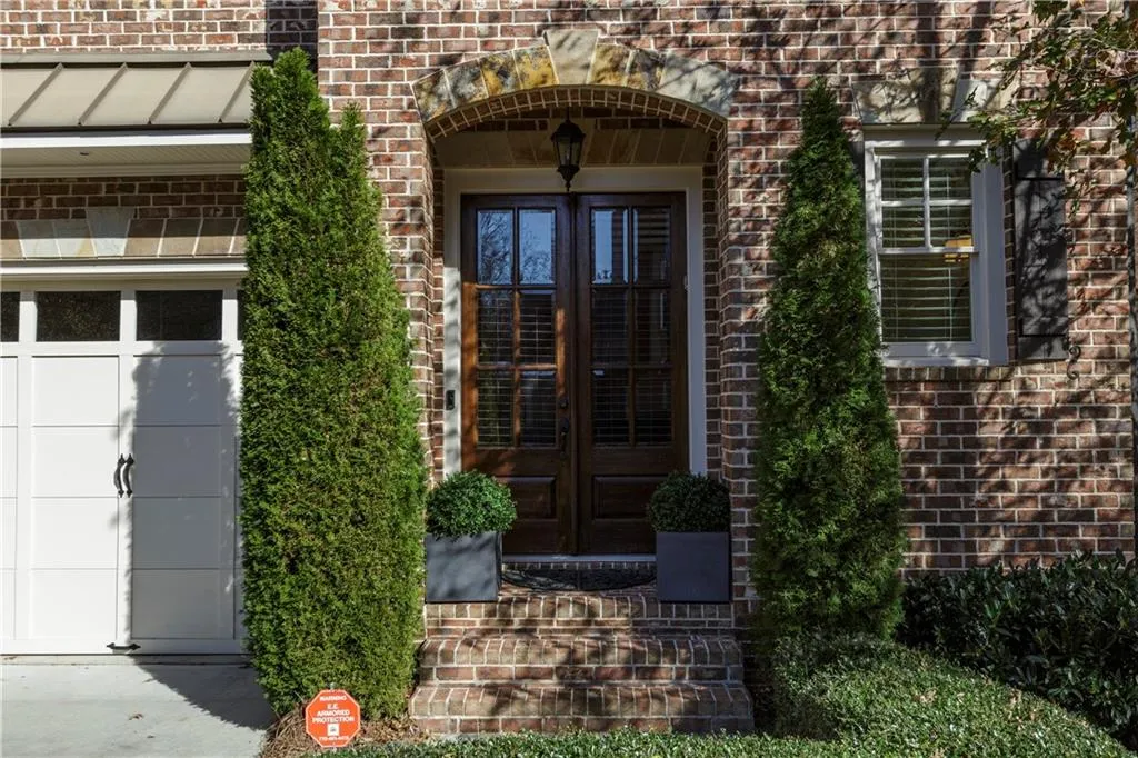 30 High Top Circle, Sandy Springs, Georgia 30328, 5 Bedrooms Bedrooms, ,4 BathroomsBathrooms,Residential,Sold,30 High Top Circle,6818066