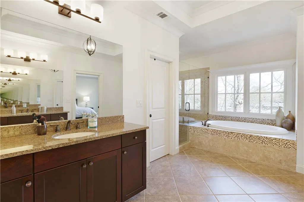 30 High Top Circle, Sandy Springs, Georgia 30328, 5 Bedrooms Bedrooms, ,4 BathroomsBathrooms,Residential,Sold,30 High Top Circle,6818066