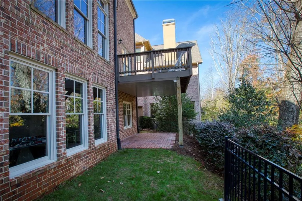 30 High Top Circle, Sandy Springs, Georgia 30328, 5 Bedrooms Bedrooms, ,4 BathroomsBathrooms,Residential,Sold,30 High Top Circle,6818066