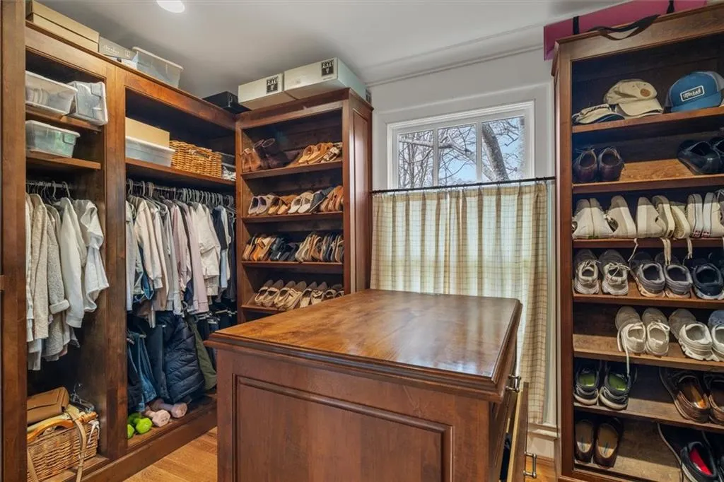 Primary custom closet