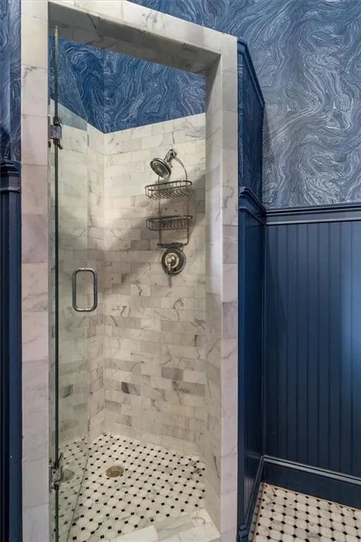 Carriage house walk-in tile shower