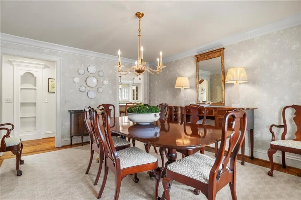 Dining room adjoins the Foyer & Kitchen