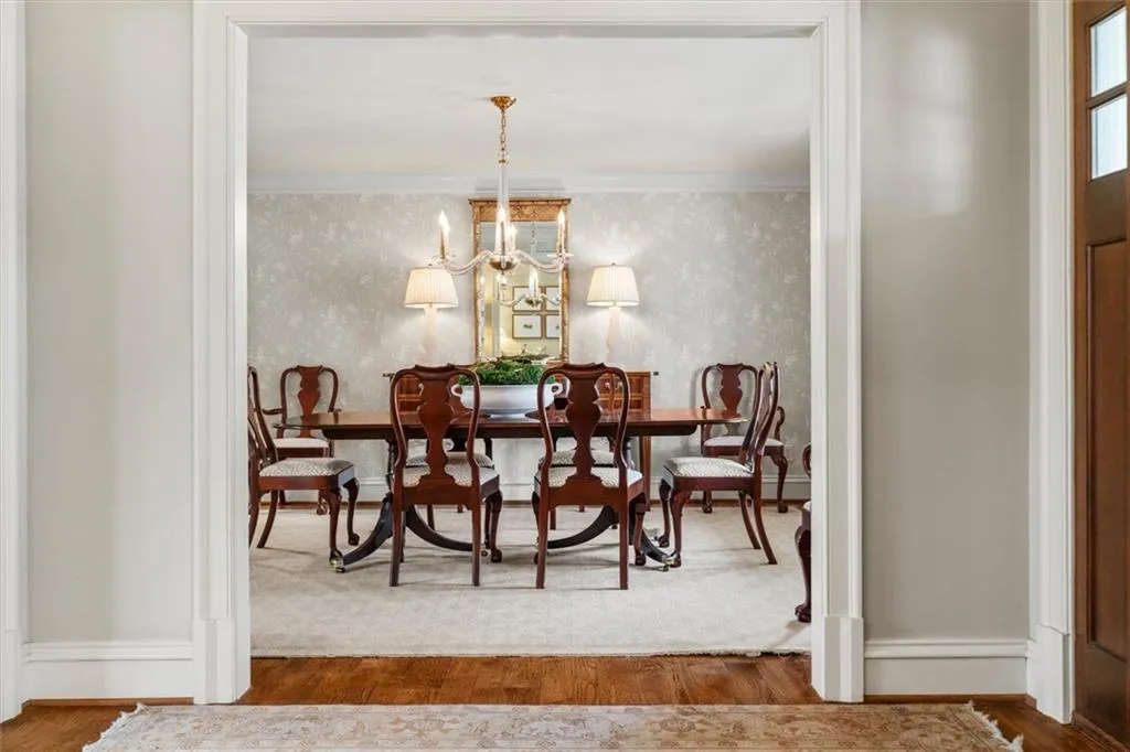 Foyer to Dining room
