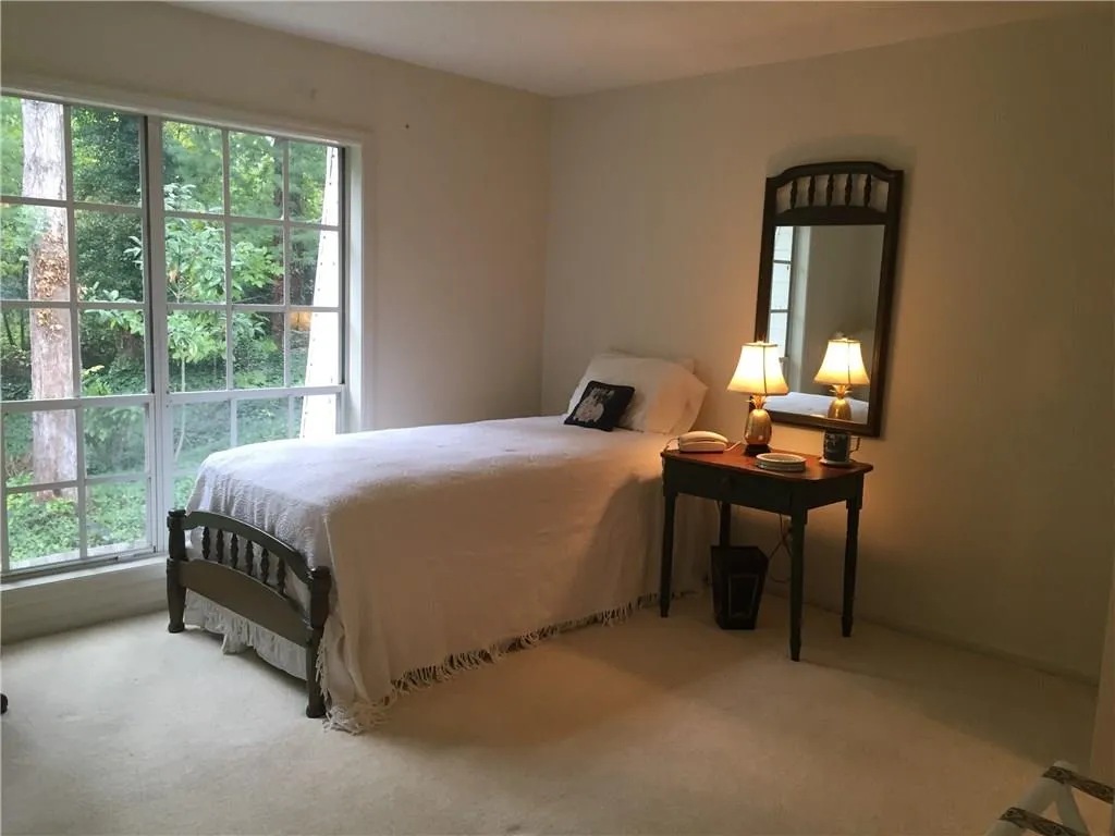 5540 Chemin De Vie Unit 5540, Atlanta, Georgia 30342, 3 Bedrooms Bedrooms, ,2 BathroomsBathrooms,Residential,Sold,5540 Chemin De Vie Unit 5540,5601974