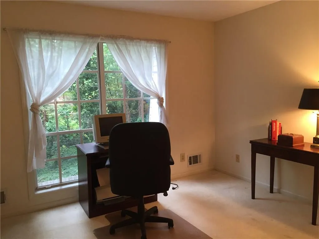 5540 Chemin De Vie Unit 5540, Atlanta, Georgia 30342, 3 Bedrooms Bedrooms, ,2 BathroomsBathrooms,Residential,Sold,5540 Chemin De Vie Unit 5540,5601974