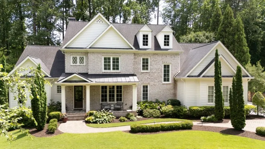 723 Glenairy Court, Sandy Springs, Georgia 30328