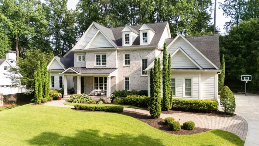 723 Glenairy Court, Sandy Springs, Georgia 30328