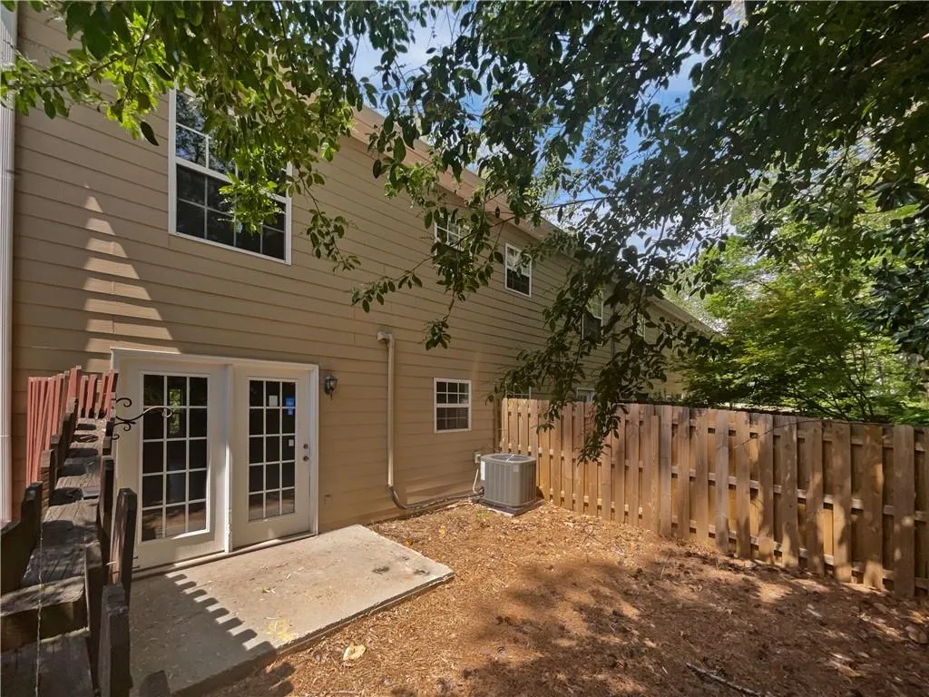 806 Brighton Point, Atlanta, Georgia 30328, 2 Bedrooms Bedrooms, ,2 BathroomsBathrooms,Residential,For Sale,806 Brighton Point,7385849