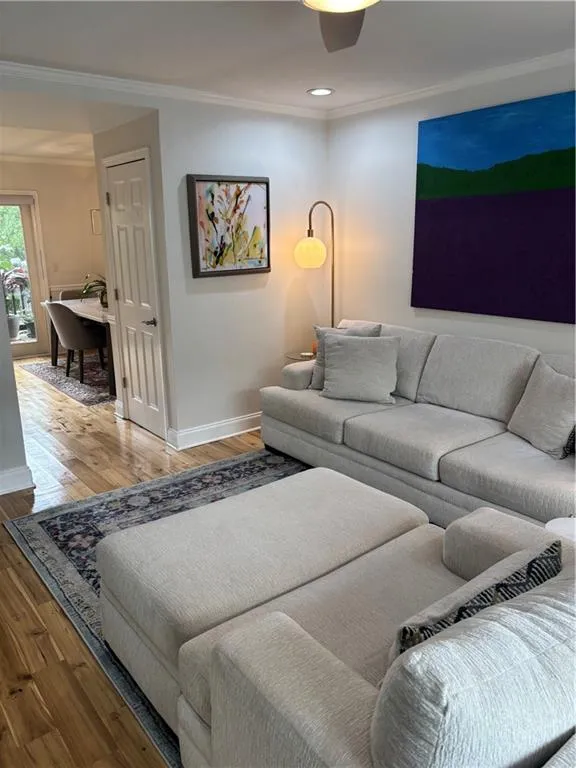 6520 Roswell Road Unit 29, Atlanta, Georgia 30328, 2 Bedrooms Bedrooms, ,1 BathroomBathrooms,Residential,For Sale,6520 Roswell Road Unit 29,7757143