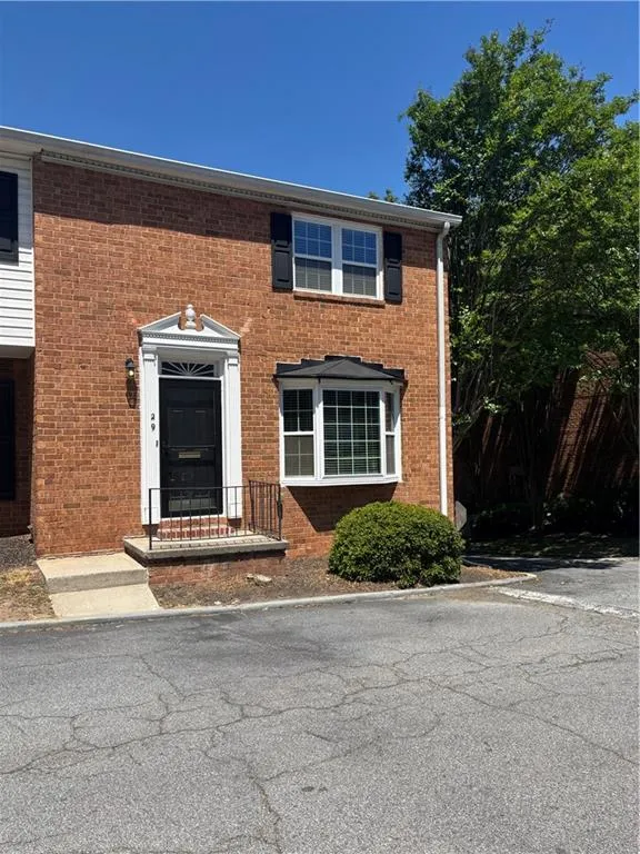 6520 Roswell Road Unit 29, Atlanta, Georgia 30328, 2 Bedrooms Bedrooms, ,1 BathroomBathrooms,Residential,For Sale,6520 Roswell Road Unit 29,7757143