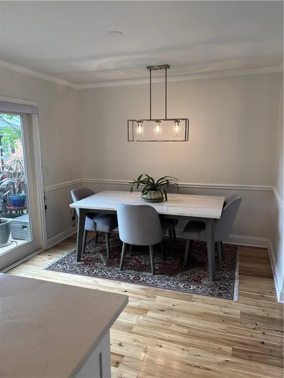 6520 Roswell Road Unit 29, Atlanta, Georgia 30328, 2 Bedrooms Bedrooms, ,1 BathroomBathrooms,Residential,For Sale,6520 Roswell Road Unit 29,7757143