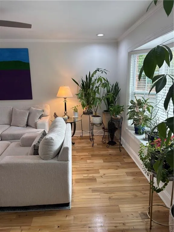 6520 Roswell Road Unit 29, Atlanta, Georgia 30328, 2 Bedrooms Bedrooms, ,1 BathroomBathrooms,Residential,For Sale,6520 Roswell Road Unit 29,7757143
