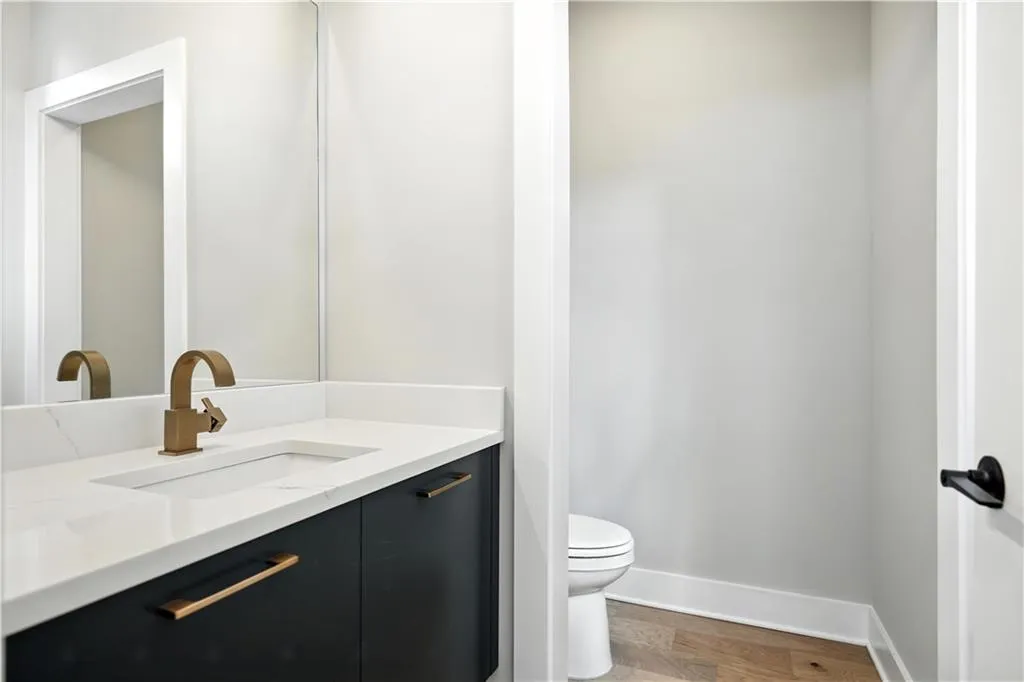 661 Vidalia Lane Nw, Atlanta, Georgia 30318, 3 Bedrooms Bedrooms, ,3 BathroomsBathrooms,Residential,For Sale,661 Vidalia Lane Nw,7624236