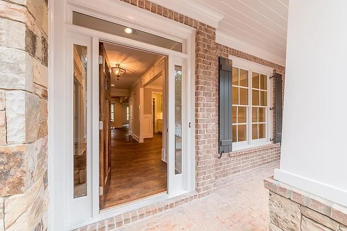6169 Ferry Drive, Sandy Springs, Georgia 30328, 5 Bedrooms Bedrooms, ,4 BathroomsBathrooms,Residential,Sold,6169 Ferry Drive,5593629