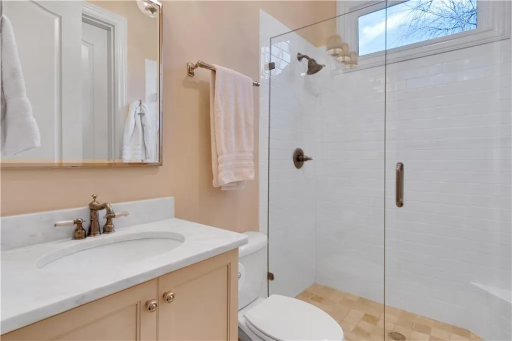 6751 Castleton Drive, Sandy Springs, Georgia 30328, 6 Bedrooms Bedrooms, ,5 BathroomsBathrooms,Residential,Sold,6751 Castleton Drive,6504008