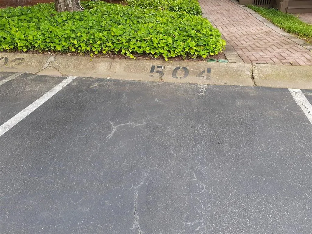 504 Garden Court Unit 504, Sandy Springs, Georgia 30328, 3 Bedrooms Bedrooms, ,2 BathroomsBathrooms,Residential,Sold,504 Garden Court Unit 504,6882389