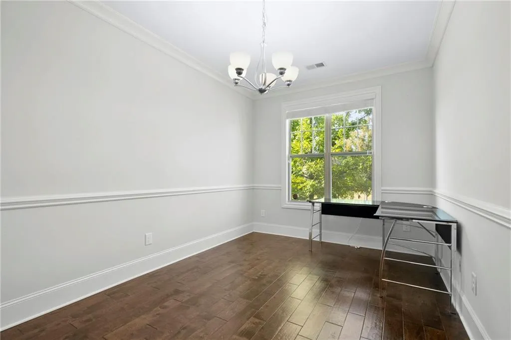 7585 Stoneridge Drive, Sandy Springs, Georgia 30328, 4 Bedrooms Bedrooms, ,2 BathroomsBathrooms,Residential,Sold,7585 Stoneridge Drive,6621763