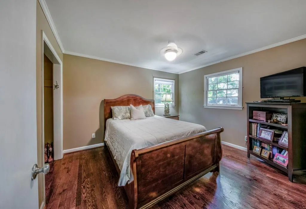 365 Glencourtney Drive, Atlanta, Georgia 30328, 4 Bedrooms Bedrooms, ,3 BathroomsBathrooms,Residential,Sold,365 Glencourtney Drive,6035058