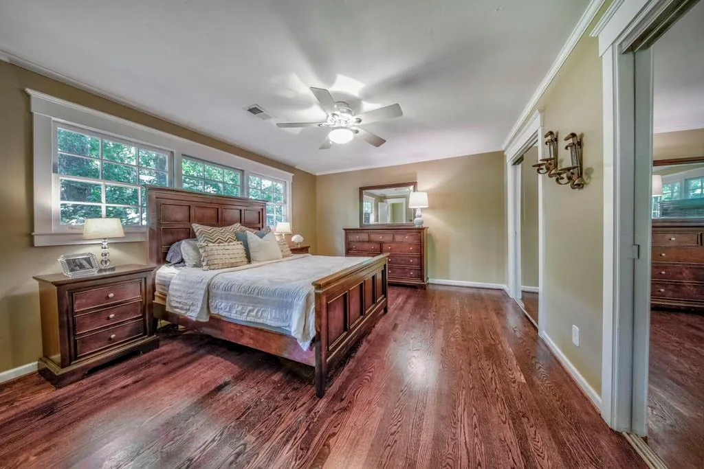 365 Glencourtney Drive, Atlanta, Georgia 30328, 4 Bedrooms Bedrooms, ,3 BathroomsBathrooms,Residential,Sold,365 Glencourtney Drive,6035058