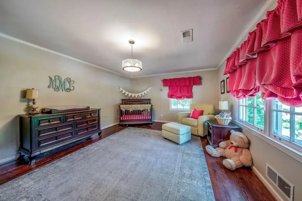365 Glencourtney Drive, Atlanta, Georgia 30328, 4 Bedrooms Bedrooms, ,3 BathroomsBathrooms,Residential,Sold,365 Glencourtney Drive,6035058