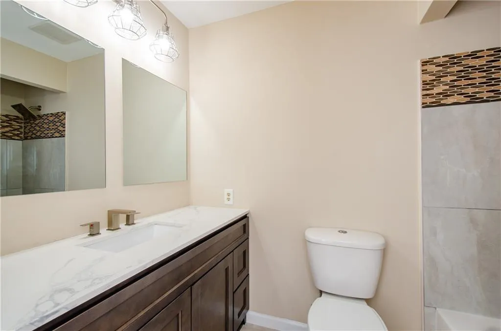 328 The Chace, Atlanta, Georgia 30328, 4 Bedrooms Bedrooms, ,3 BathroomsBathrooms,Residential,Sold,328 The Chace,7191791