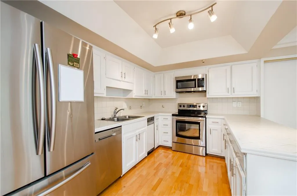 328 The Chace, Atlanta, Georgia 30328, 4 Bedrooms Bedrooms, ,3 BathroomsBathrooms,Residential,Sold,328 The Chace,7191791