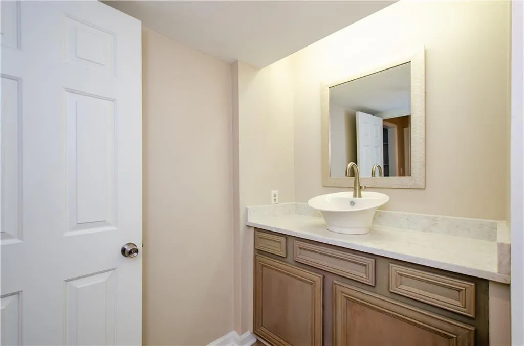 328 The Chace, Atlanta, Georgia 30328, 4 Bedrooms Bedrooms, ,3 BathroomsBathrooms,Residential,Sold,328 The Chace,7191791