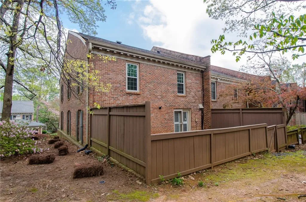 328 The Chace, Atlanta, Georgia 30328, 4 Bedrooms Bedrooms, ,3 BathroomsBathrooms,Residential,Sold,328 The Chace,7191791