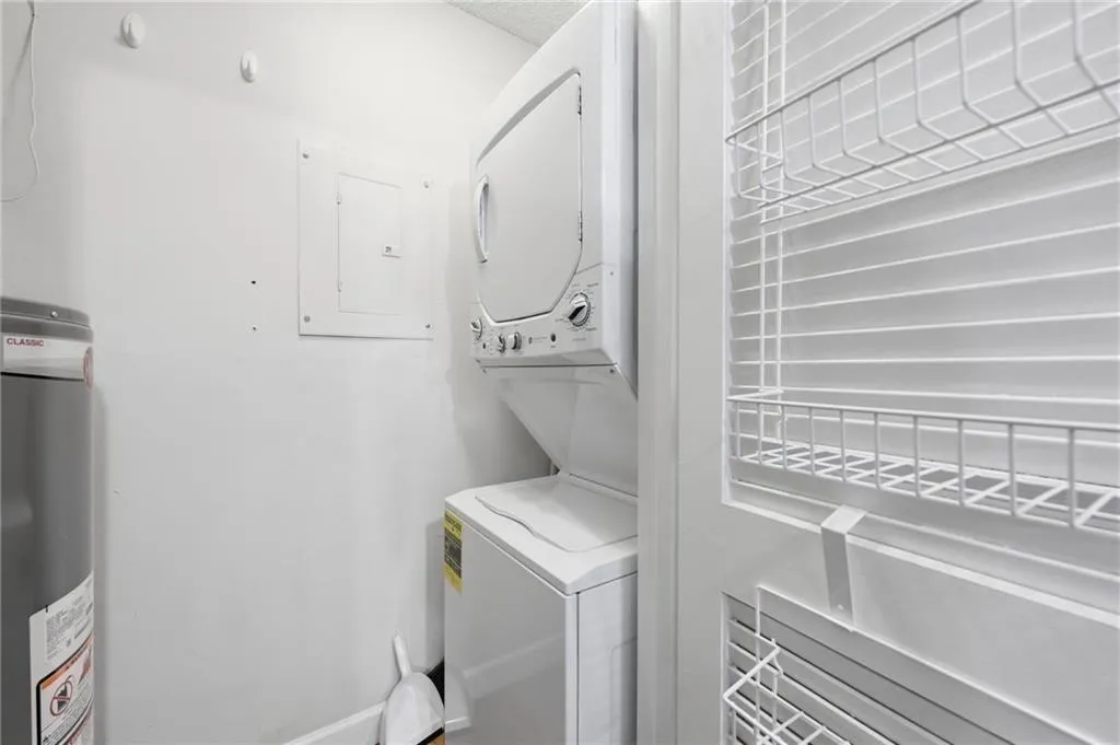 laundry room, washer and dryer remain