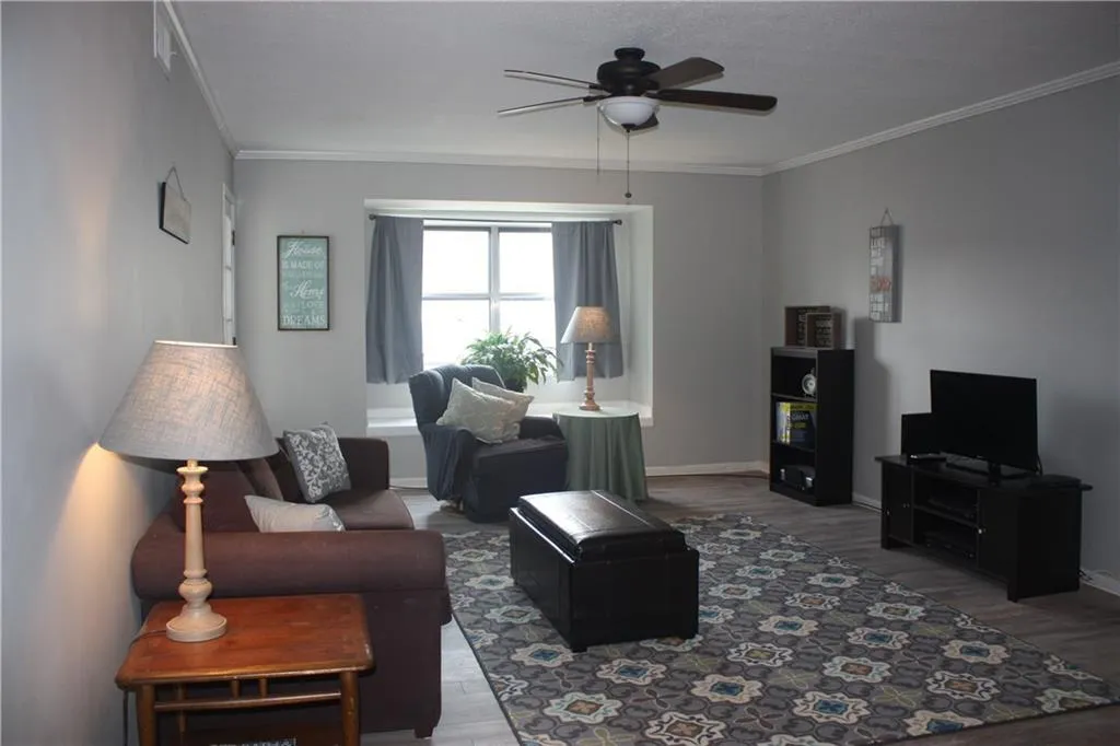 6851 Roswell Road Unit E-7, Atlanta, Georgia 30328, 3 Bedrooms Bedrooms, ,2 BathroomsBathrooms,Residential,Sold,6851 Roswell Road Unit E-7,5719224