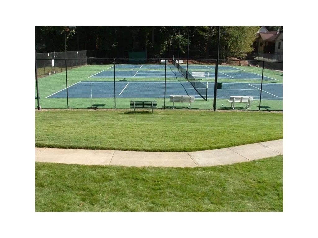 6851 Roswell Road Unit E-7, Atlanta, Georgia 30328, 3 Bedrooms Bedrooms, ,2 BathroomsBathrooms,Residential,Sold,6851 Roswell Road Unit E-7,5719224