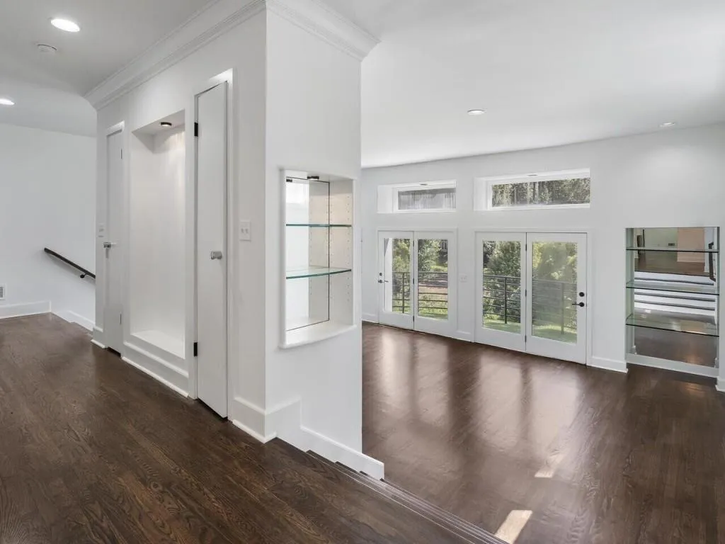 4810 Lafayette Court Nw, Atlanta, Georgia 30327, 4 Bedrooms Bedrooms, ,3 BathroomsBathrooms,Residential,Sold,4810 Lafayette Court Nw,7274877