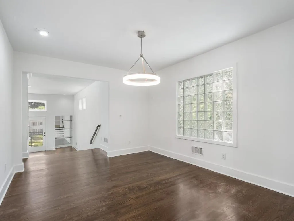 4810 Lafayette Court Nw, Atlanta, Georgia 30327, 4 Bedrooms Bedrooms, ,3 BathroomsBathrooms,Residential,Sold,4810 Lafayette Court Nw,7274877