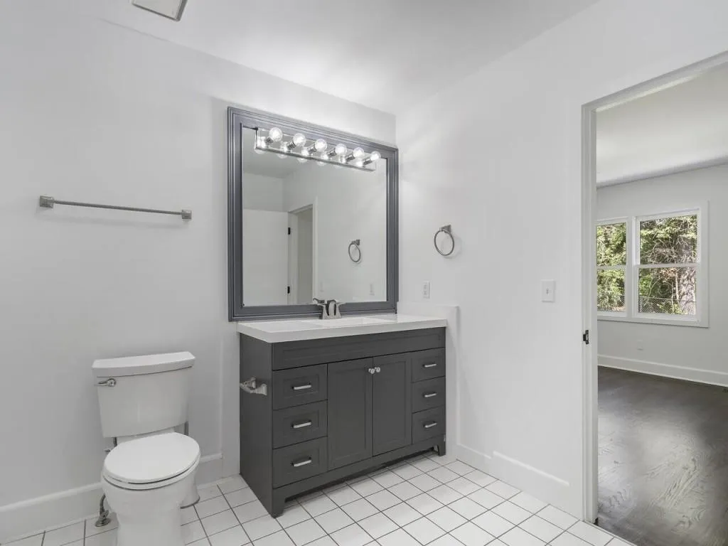 4810 Lafayette Court Nw, Atlanta, Georgia 30327, 4 Bedrooms Bedrooms, ,3 BathroomsBathrooms,Residential,Sold,4810 Lafayette Court Nw,7274877