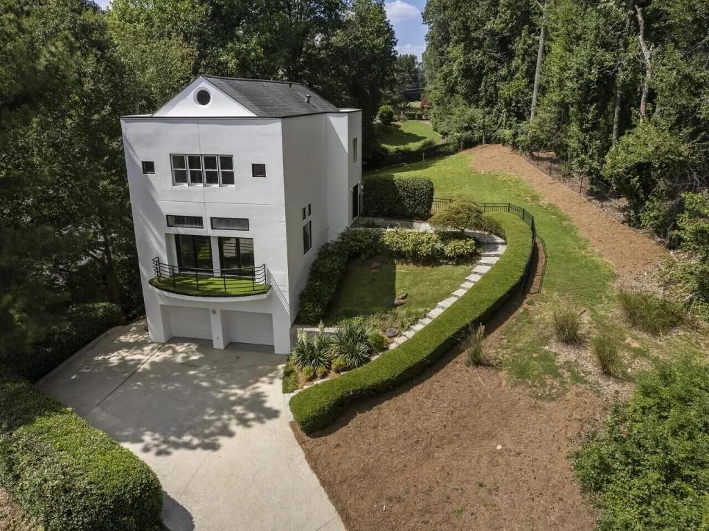 4810 Lafayette Court Nw, Atlanta, Georgia 30327, 4 Bedrooms Bedrooms, ,3 BathroomsBathrooms,Residential,Sold,4810 Lafayette Court Nw,7274877