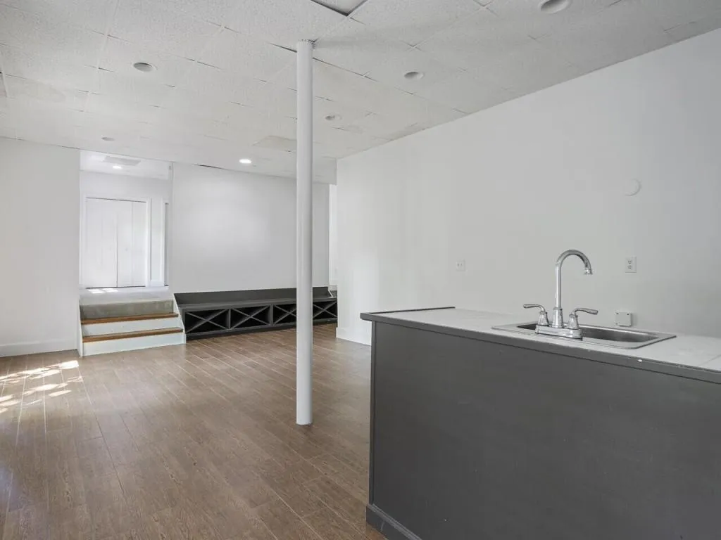 4810 Lafayette Court Nw, Atlanta, Georgia 30327, 4 Bedrooms Bedrooms, ,3 BathroomsBathrooms,Residential,Sold,4810 Lafayette Court Nw,7274877