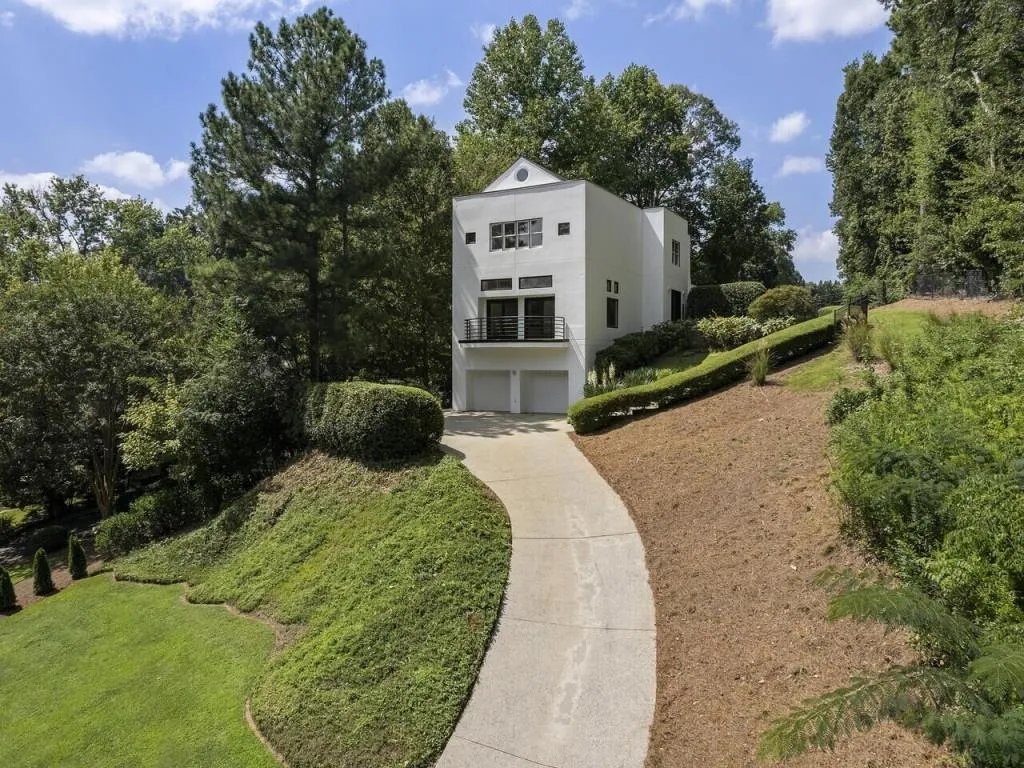 4810 Lafayette Court Nw, Atlanta, Georgia 30327, 4 Bedrooms Bedrooms, ,3 BathroomsBathrooms,Residential,Sold,4810 Lafayette Court Nw,7274877