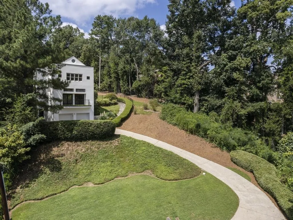 4810 Lafayette Court Nw, Atlanta, Georgia 30327, 4 Bedrooms Bedrooms, ,3 BathroomsBathrooms,Residential,Sold,4810 Lafayette Court Nw,7274877