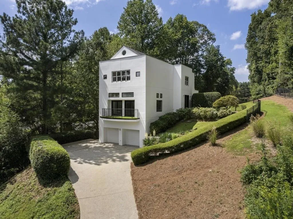 4810 Lafayette Court Nw, Atlanta, Georgia 30327, 4 Bedrooms Bedrooms, ,3 BathroomsBathrooms,Residential,Sold,4810 Lafayette Court Nw,7274877