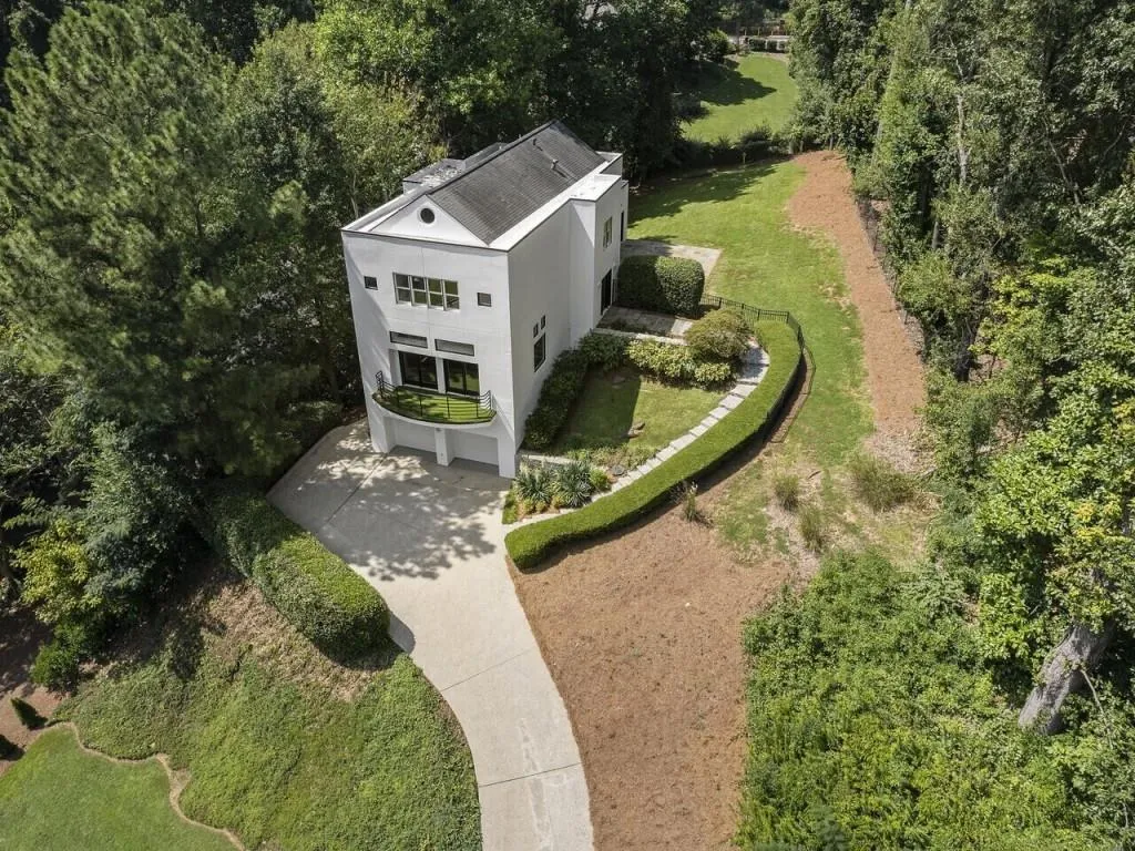 4810 Lafayette Court Nw, Atlanta, Georgia 30327, 4 Bedrooms Bedrooms, ,3 BathroomsBathrooms,Residential,Sold,4810 Lafayette Court Nw,7274877