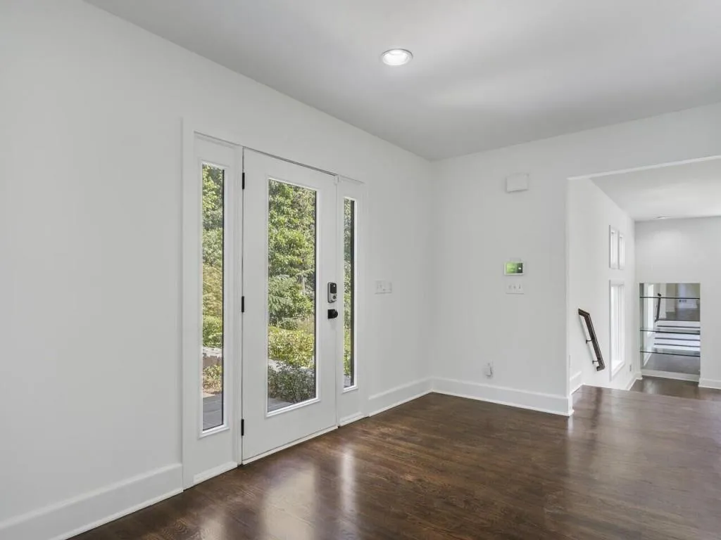 4810 Lafayette Court Nw, Atlanta, Georgia 30327, 4 Bedrooms Bedrooms, ,3 BathroomsBathrooms,Residential,Sold,4810 Lafayette Court Nw,7274877