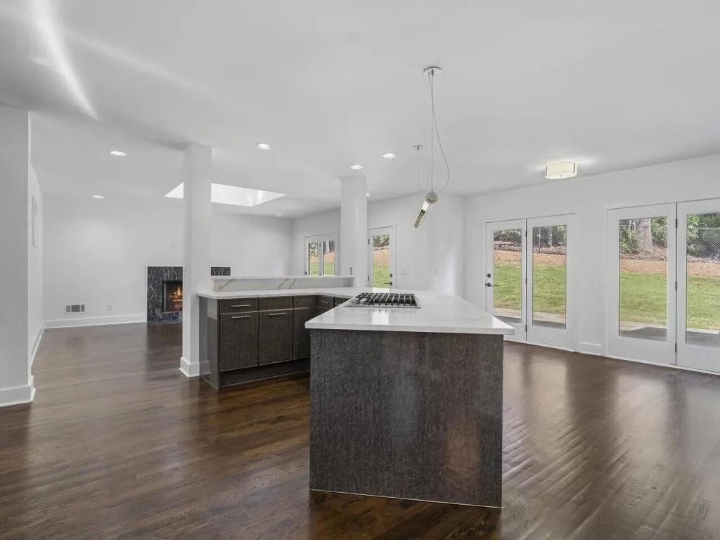 4810 Lafayette Court Nw, Atlanta, Georgia 30327, 4 Bedrooms Bedrooms, ,3 BathroomsBathrooms,Residential,Sold,4810 Lafayette Court Nw,7274877