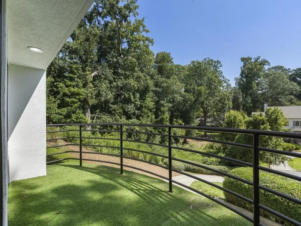 4810 Lafayette Court Nw, Atlanta, Georgia 30327, 4 Bedrooms Bedrooms, ,3 BathroomsBathrooms,Residential,Sold,4810 Lafayette Court Nw,7274877